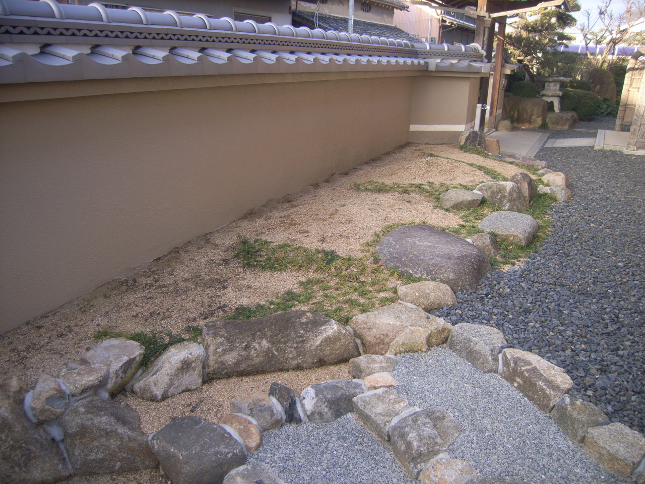 四季折々の庭木を楽しむ日本庭園　石組工事 BEFORE